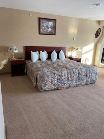Western Budget Motel West Red Deer Exterior photo